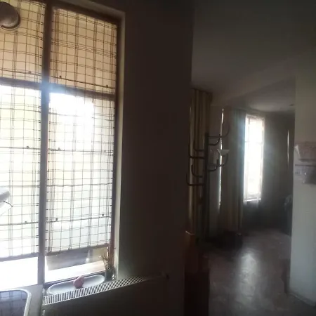 за гости алба Kazanlŭk