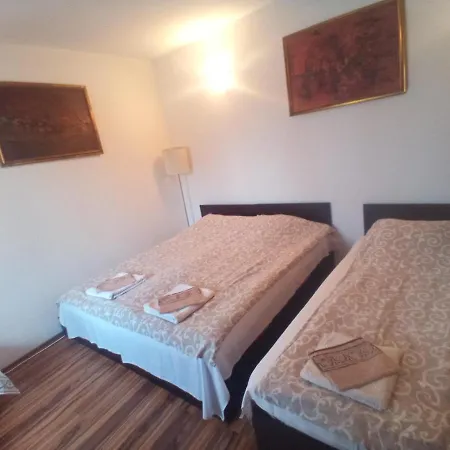 за гости алба Kazanlŭk